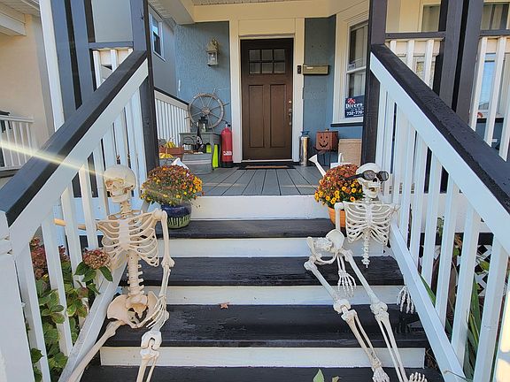 2nd image of 610 4th Ave APT 2