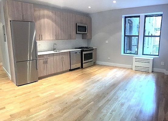 1st image of 501 W 110th St APT 2E