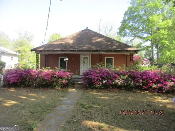 715 E Chappell St, Griffin, GA 30223