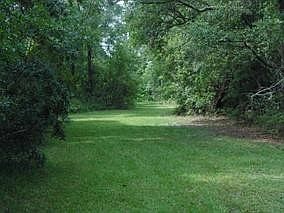 2nd image of 1666 Seven Bridges Rd
