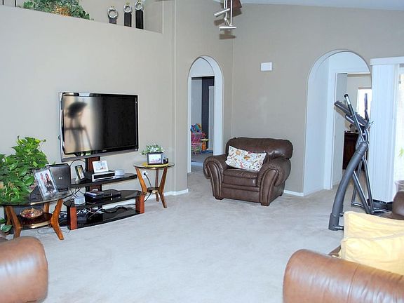 3rd image of 9623 Adina Ln NW