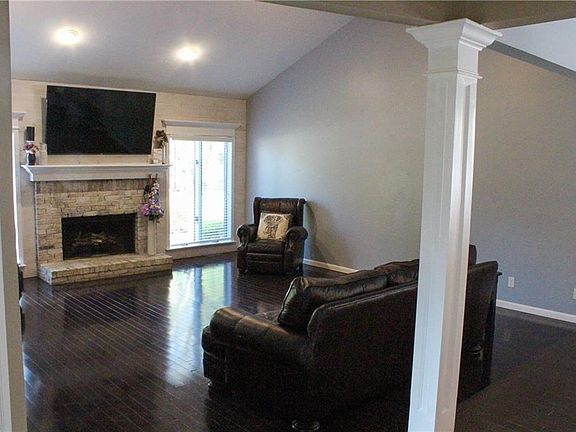 5th image of 6717 N Palmerston Dr