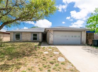 2240 Lombardy Dr, Corpus Christi, TX 78418