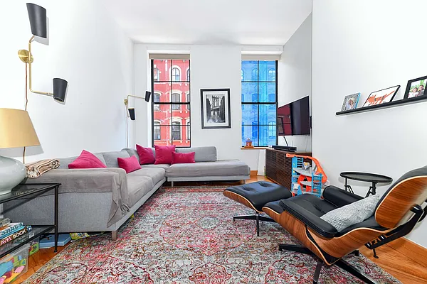 Rented by J Misrahi Realty Corp | media 35