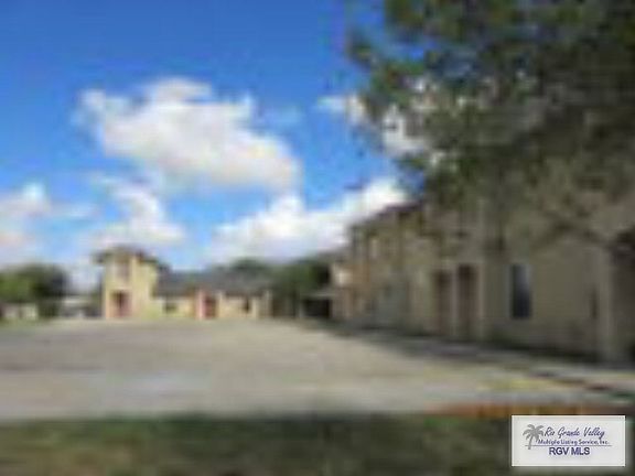 2nd image of 702 Sonesta Dr APT C