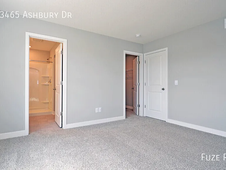 23465 Ashbury Dr — Photo 41