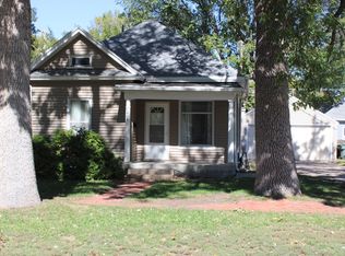 1404 W 6th St, Hastings, NE 68901
