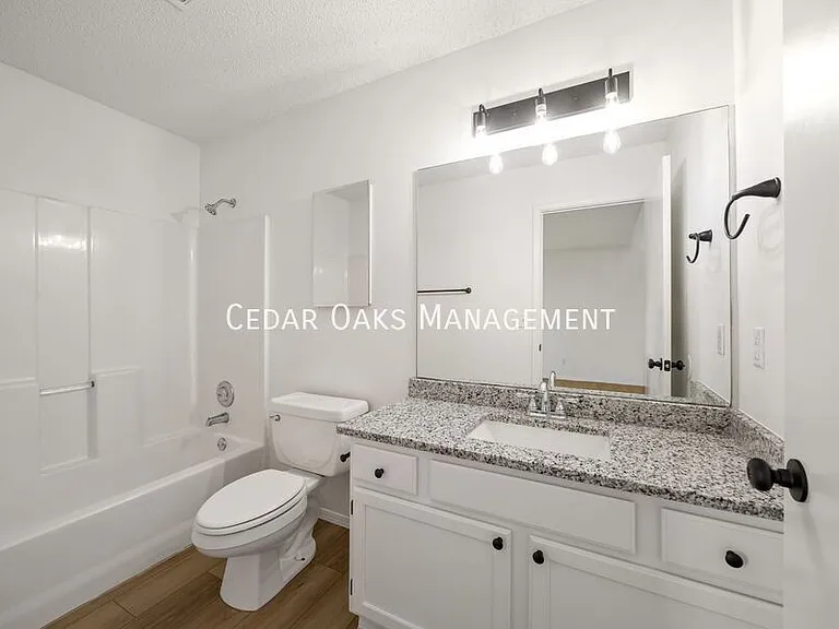 2967 W Glenmeadow Dr — Photo 9