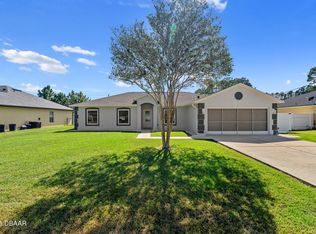 45 Raemoor Dr, Palm Coast, FL 32164