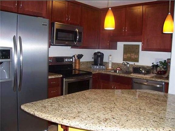 5th image of 3956 Texas St Unit 3