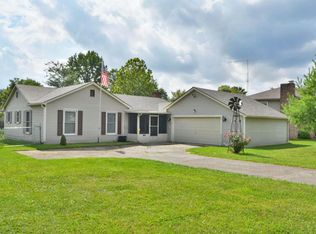 1332 Post Oak Rd, Lexington, KY 40517