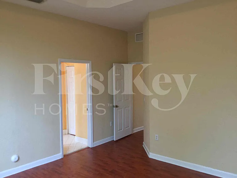 1485 NE 40th Rd — Photo 14