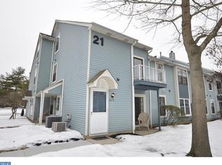 260 Everly Ct #B, Mount Laurel, NJ 08054