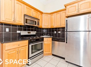 1050 W 32nd St UNIT 2B, Chicago, IL 60608