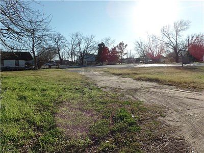 1st image of 1726 Highway 71 S