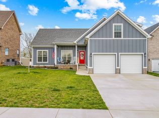 229 Jesse Dr, Pleasant View, TN 37146