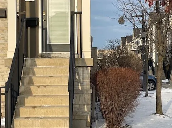 5005 Oscar Peterson Blvd #1, Mississauga, ON L5M 0P4