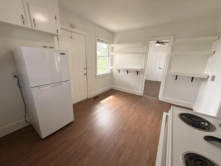 3708 Hydrangea St — Photo 9