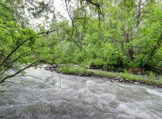 22532 Chamber Ln, Chugiak, AK 99567