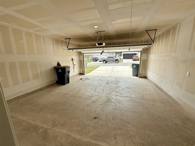 10608 Ridan Way — Photo 14