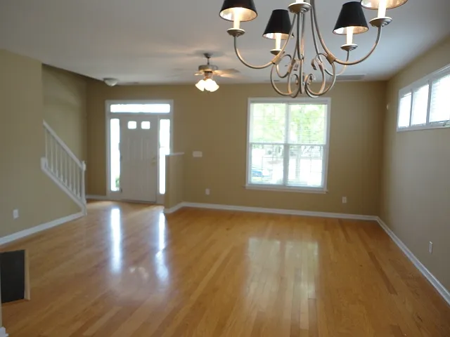 85 Tuscarora Ln — Photo 4