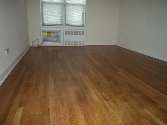 Rented by Kings & Queens | media 9