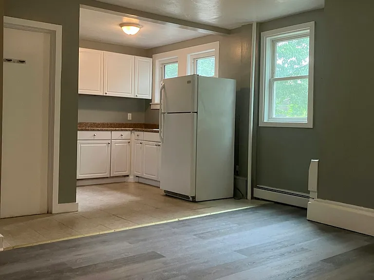 24 Mount Globe St #2 — Photo 3