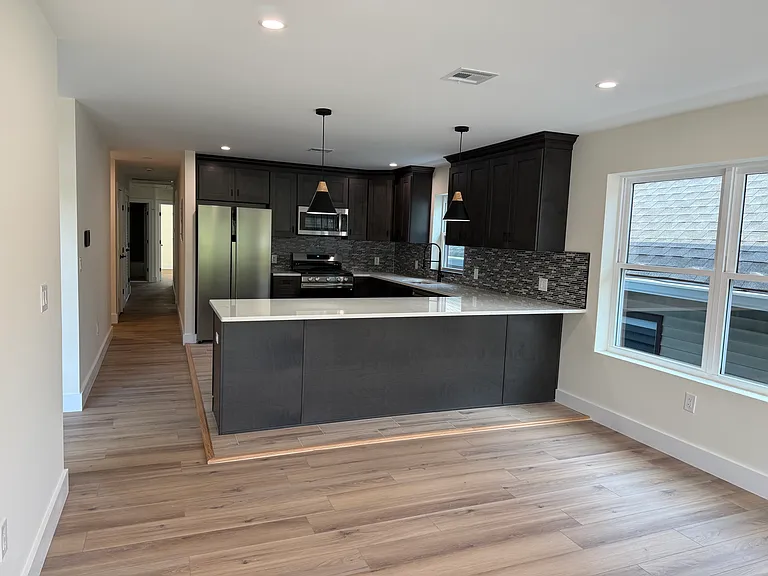 740 N 6th St #2 — Photo 3