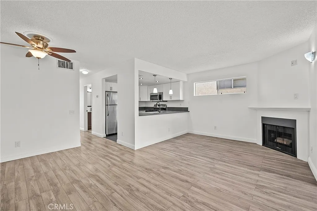 18209 Sierra Hwy Unit 78 photo 1