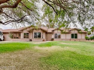 6755 Hathaway Dr, Las Vegas, NV 89156