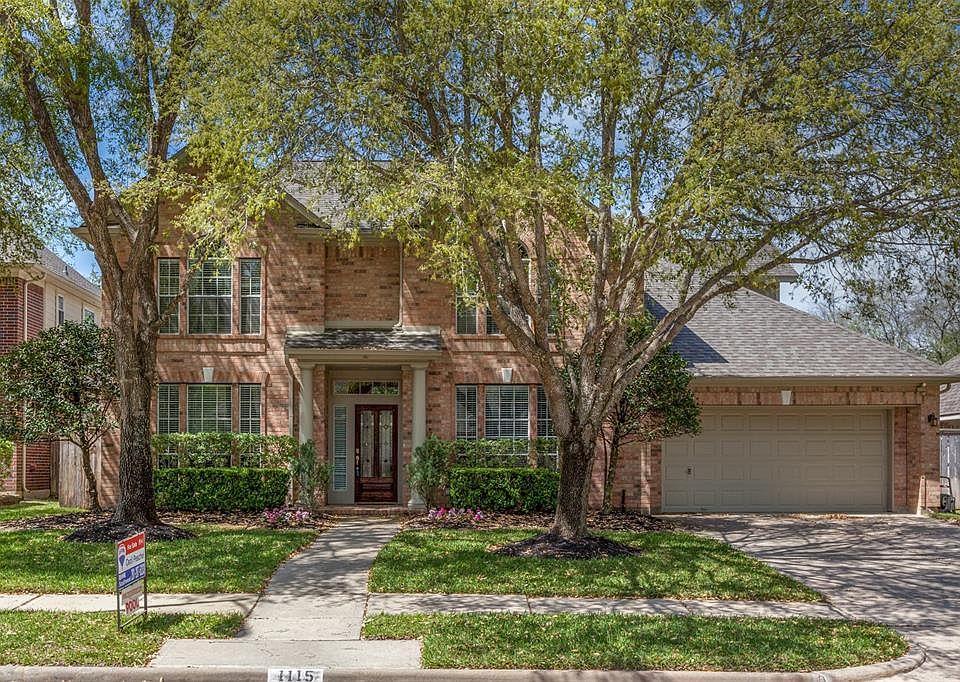 1st image of 1115 Magnolia Woods Ct