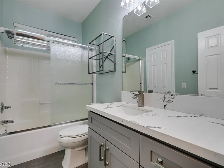 10002 Long Barrow Ct — Photo 32