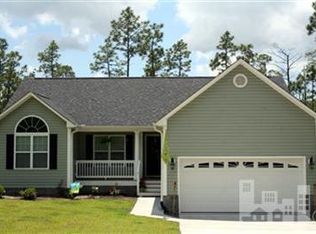 32 Greensboro Rd, Southport, NC 28461