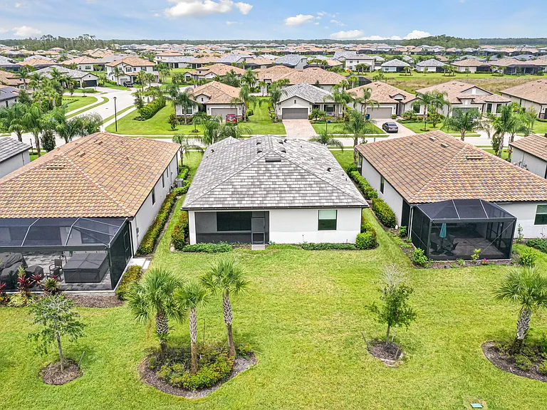 19592 Utopia Ln — Photo 8