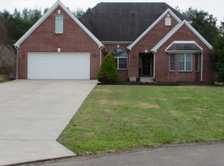 151 Green Acres Ln, Mount Vernon, KY 40456