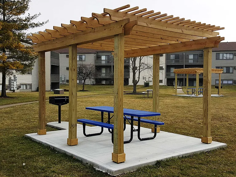 Pointe at Northern Woods — Photo 39