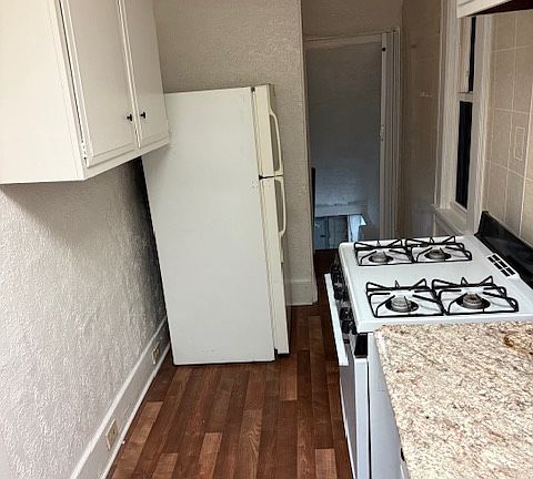 2nd image of 7272 Schley St