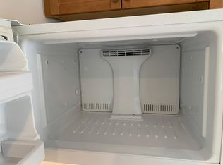 91 Weir St APT 2R, Taunton, MA 02780