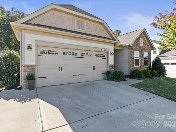 5169 Devonshire Rd, Denver, NC 28037