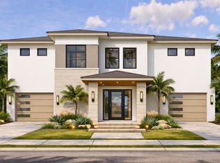 8534 Heron Lagoon Cir #13, Sarasota, FL 34242