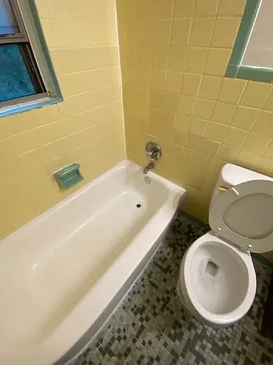 4824 Stewart Ave #7 — Photo 9