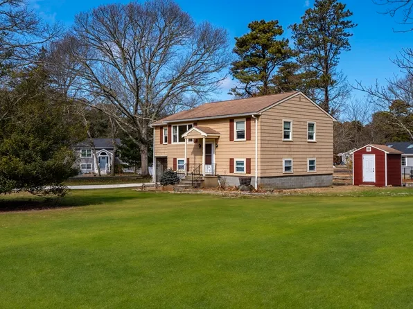 5 Andersen Ave, Sandwich, MA 02537