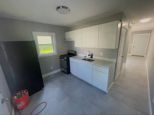 132 Mann Ave #1, Troy, NY 12180