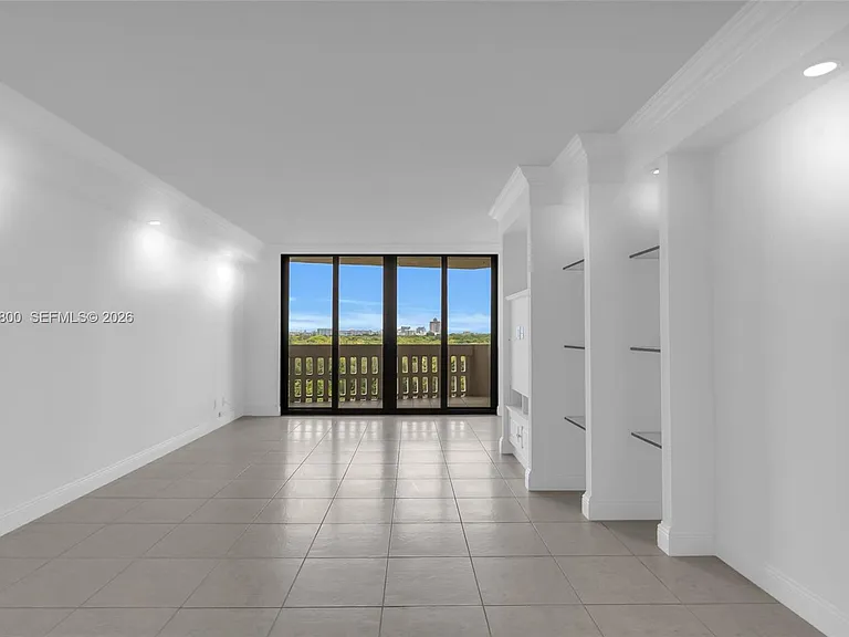 90 Edgewater Dr #1201 — Photo 5