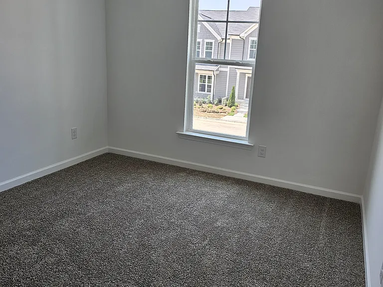 13152 Rover St — Photo 18