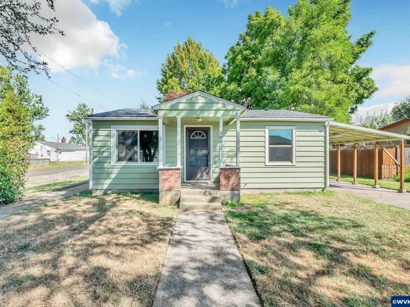 380 W G St, Halsey, OR 97348