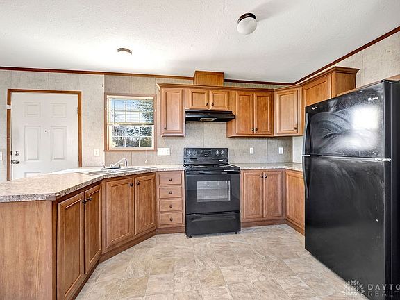 5th image of 6832 Opal Dr