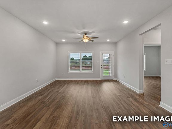 5th image of 3145 Mead Way