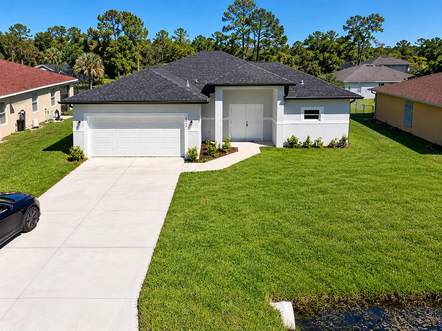 3 bed, 1600 sqft, $2,050 — Photo 1
