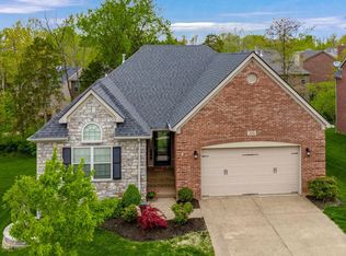 225 Notting Hill Blvd, Louisville, KY 40245